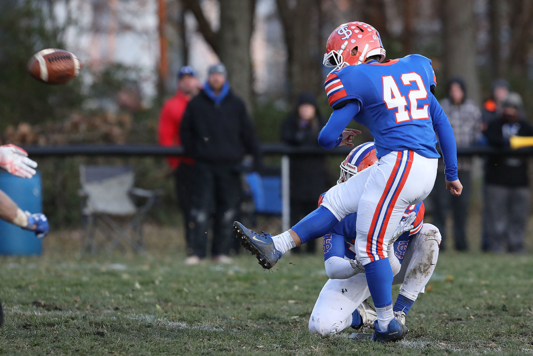 St Teresa vs Tri Valley football 19 11.10.18.jpg